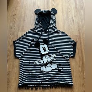 Shanghai Disneyland Mickey short sleeve hoodie